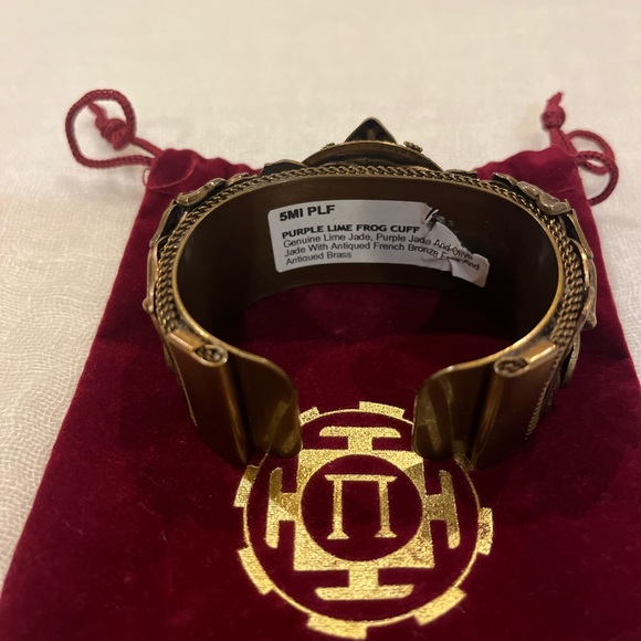 Women's Designer Bracelet - Picture 3 of 4